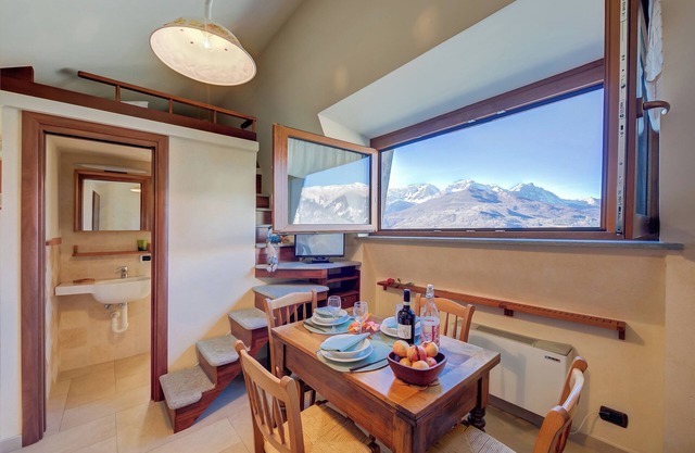 Studio Placide Mountain View