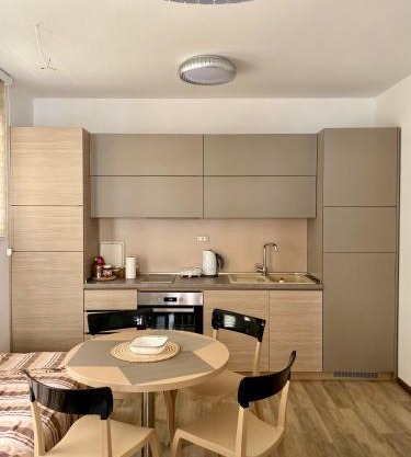 Studio Prima-Modern Cozy Studio, 4 min to Beach