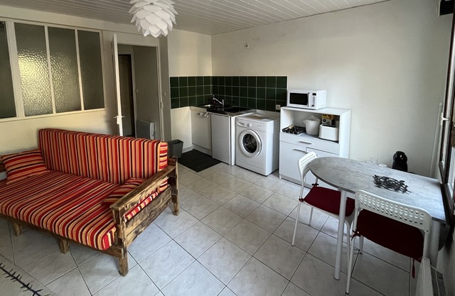 Studio RDC à Muret Quartier DU Barry