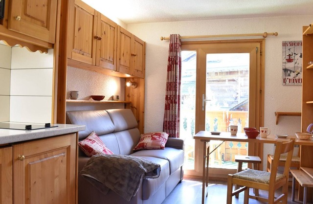 Estudio acogedor en pistas para 3 personas, Méribel, balcón sur, bien equipado