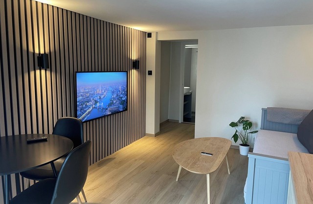 New Studio in Centrum 600m, Parking,EVCharge