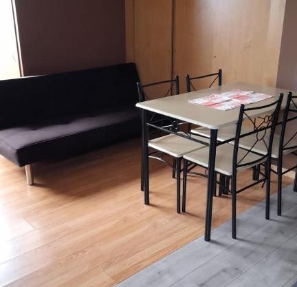 Studio tout meublé