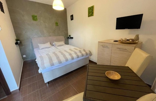 Studio- Villa 2 - Una Habitación Piso, Capacidad 2