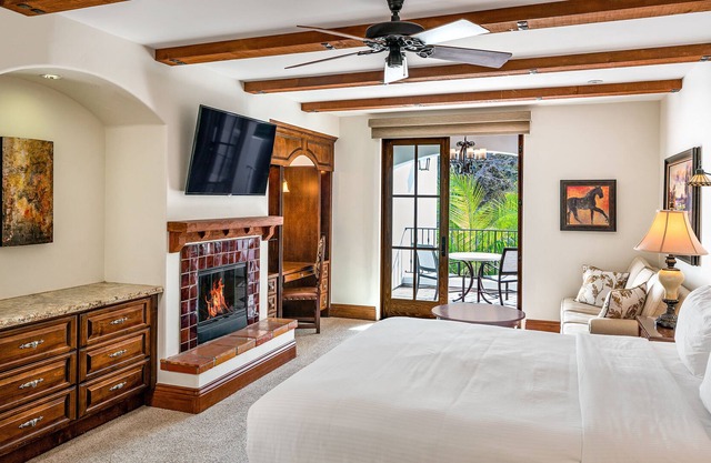 Studio Villa Suite at Omni La Costa Resort & Spa