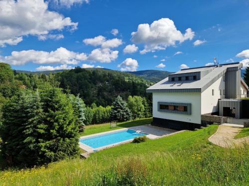 Studio Vista 1 by Interhome