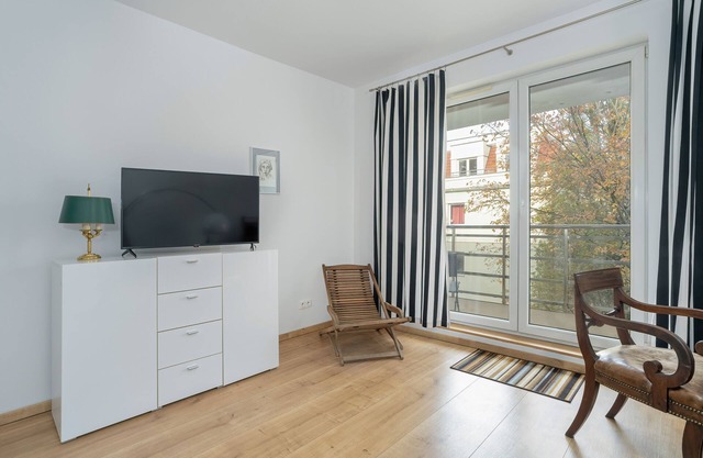 Studio With Balcony Poznań by Renters