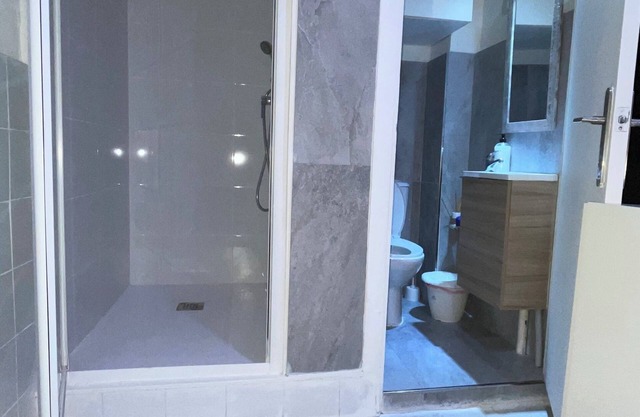 estudio con entrada independiente en Madrid