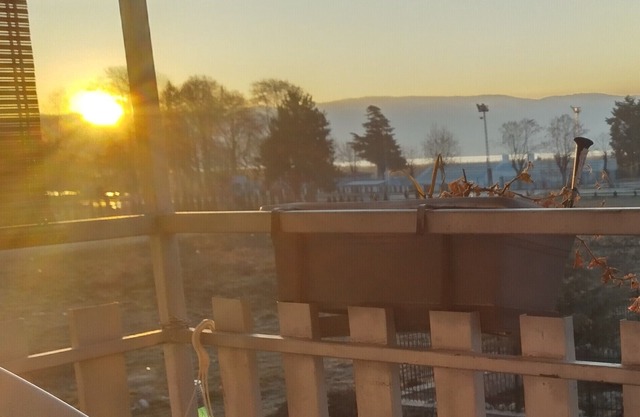 Studio with lake view