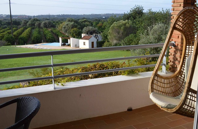 Estúdio con vista a la piscina (2 personas)