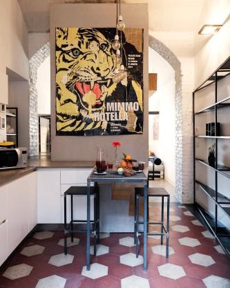 Studio04! - Long Term and Business Studio