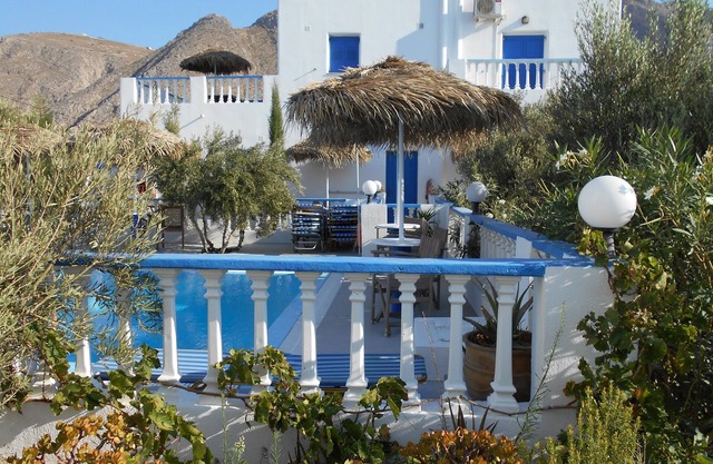 Studios Apartments Kapetanios
