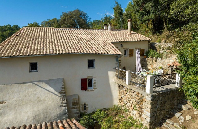Estupenda casa de vacaciones con WIFI, TV, terraza, mascotas permitida y aparcamiento