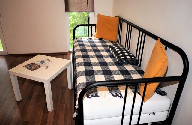 Preciosa casa de vacaciones privada con WIFI, TV, terraza, mascotas permitida y aparcamiento