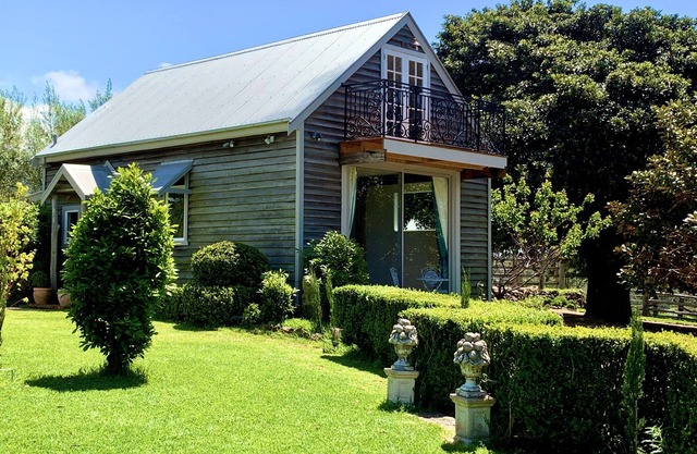 Stunning 180° views of lush rolling hills and the sea, close to the beach