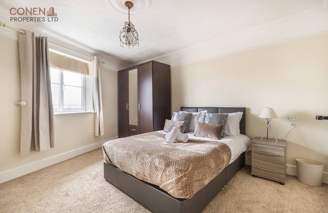 Stunning 2-Bed Apartment in Grays