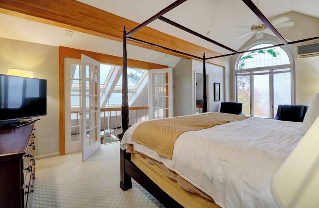 Stunning 2-Bedroom Nordic Village Condo with Mountain Views, Private Deck & Modern Comforts