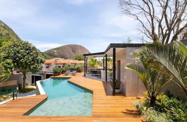 Stunning 2022 Contemporary House