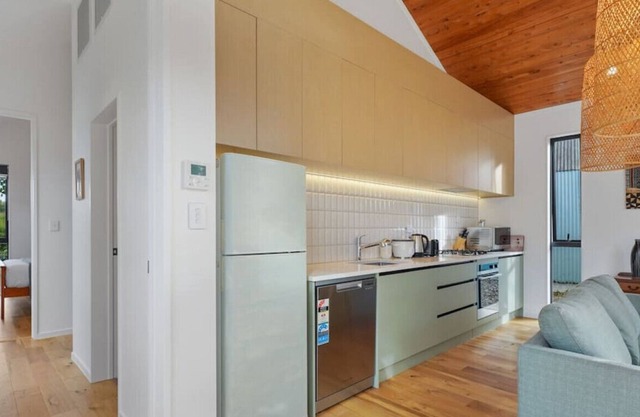 Stunning 2BR Retreat in Tranquil Henderson | WIFI