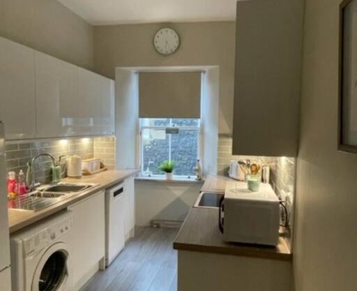 Stunning 3 bed duplex apartment near Saint Andrews