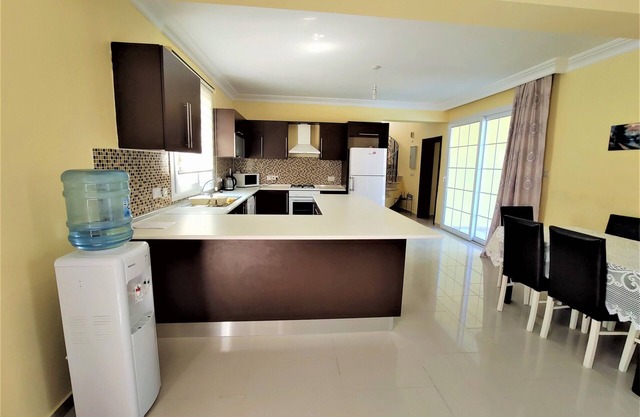 Stunning 4 bedroom luxury villa 200m from the sea