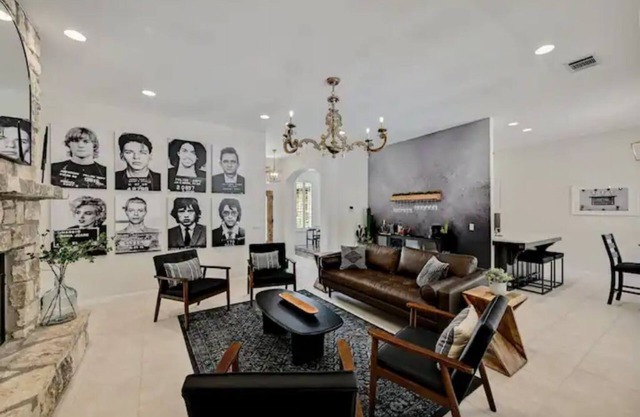 Stunning 5-Bedroom Home with Pool and Bar - Sleeps 14 & Pet Friendly!