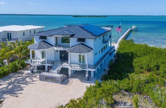 Stunning 6 Bedroom 8 Bath Open Water Luxury Estate with Pool on Ramrod Key