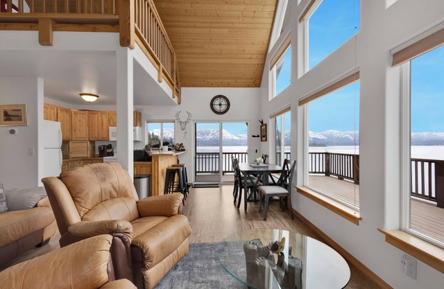 Stunning A-Frame Retreat on Lake Pend Oreille – Sagle, Idaho