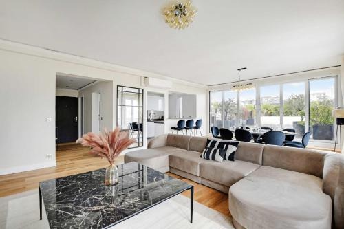 Stunning apartment - 3BR-6P - La défense