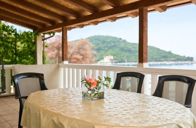 Impresionante apartamento en Saplunara