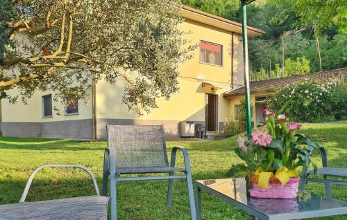 Stunning Apartment In Piano Di Gioviano