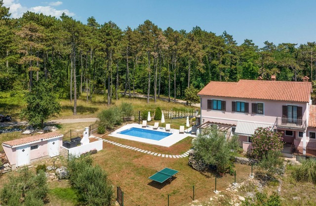 Impresionante apartamento en Labin con.