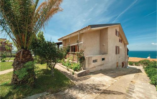 Stunning Apartment In Porto Alabe