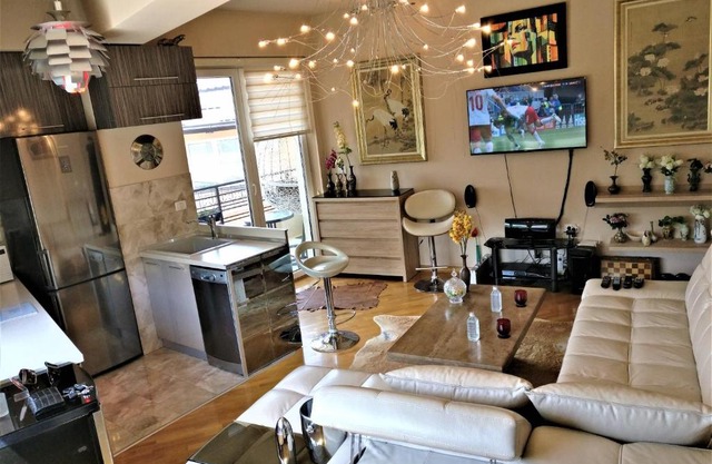 Stunning apartment in Skopje Centre in elite Neibourhood Vodno