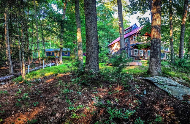 Stunning Country House in the Barryville Hills overlooking the Delaware River