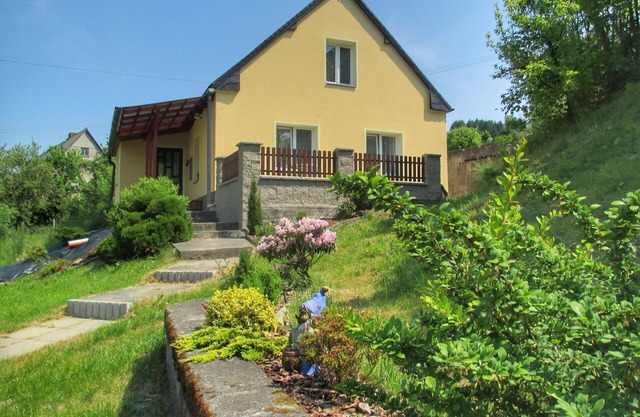 Casa de vacaciones privada con WIFI, piscina privada, terraza, mascotas permitida, aparcamiento