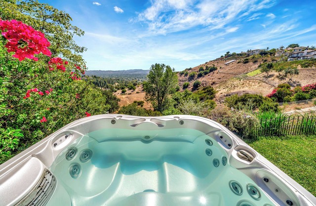 Stunning Hilltop 5BR W/ View & Hot Tub!