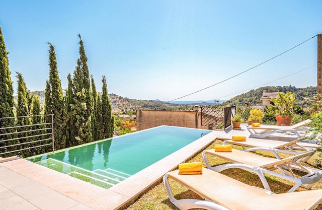 Stunning hombre en Mancor del Valle