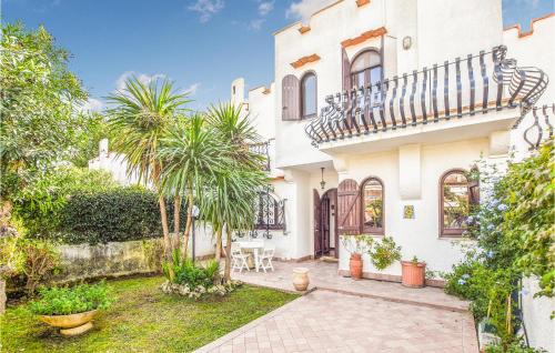 Stunning Home In San Felice Circeo Lt