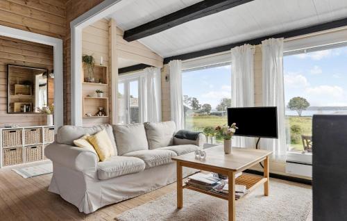 Stunning Home In Aabenraa