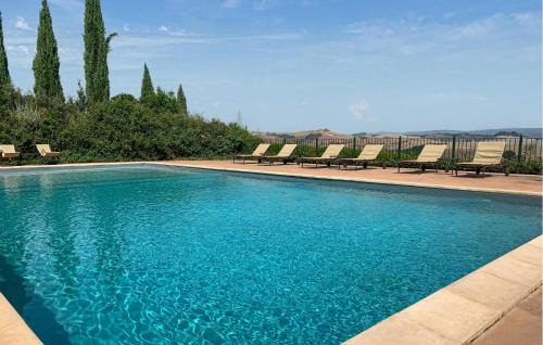 Stunning Home In Asciano
