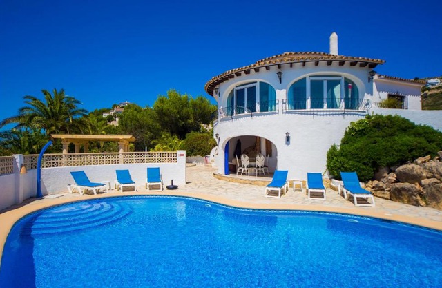 Stunning home in Benitachell with Outdoor swimming pool and 3 Bedrooms