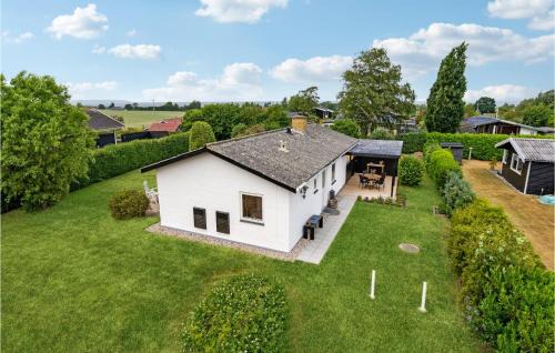 Stunning Home In Bogense With Wifi