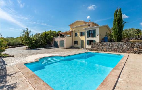 Stunning Home In Bosa