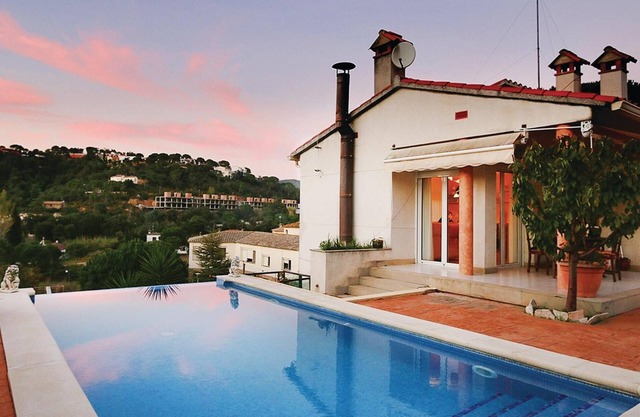 Bonita casa en Calonge con cocina