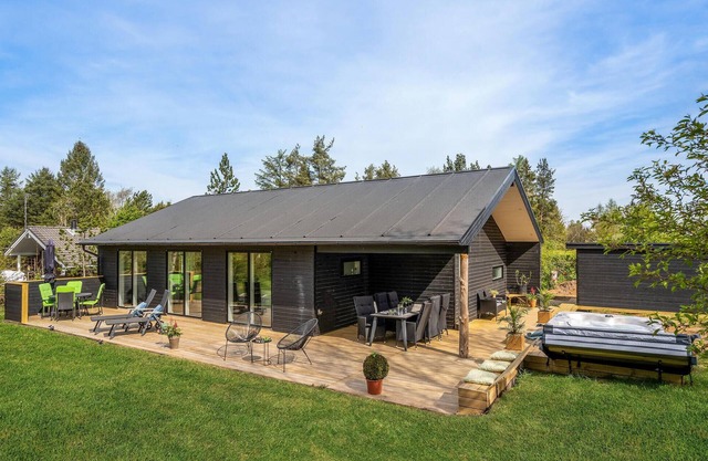 Impresionante casa en Fårvang con WiFi