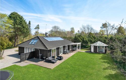 Stunning Home In Gilleleje With Sauna