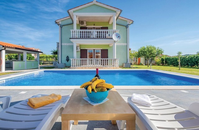 Impresionante casa en Kapelica con WiFi