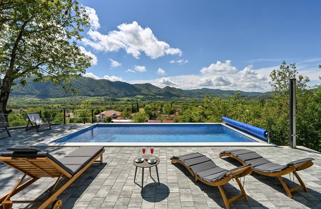 Impresionante casa en Kumrovec con.
