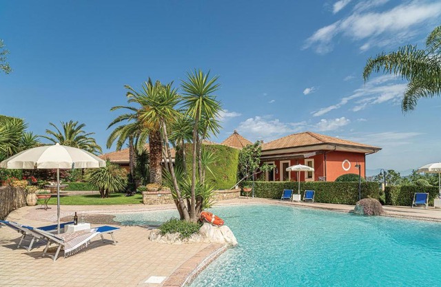 Stunning Home In Laurena Cilento Sa