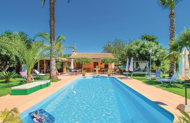 Impresionante casa en La Marina, Elche